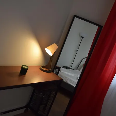 Quiet Tiny Apartment Versailles Buitenkant foto